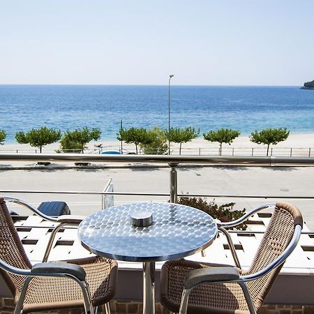 Dhima Hotel Himarë Exterior foto