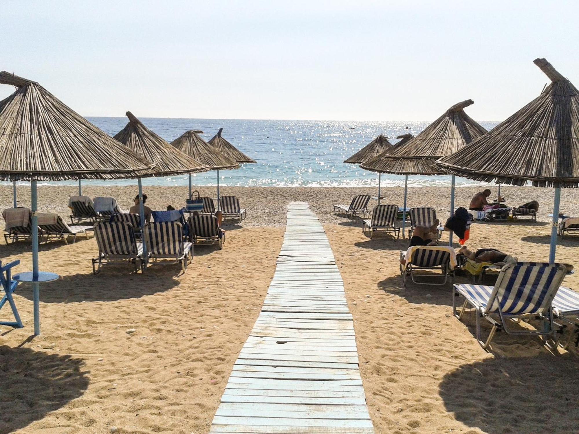 Dhima Hotel Himarë Exterior foto