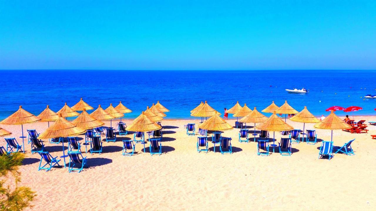Dhima Hotel Himarë Exterior foto